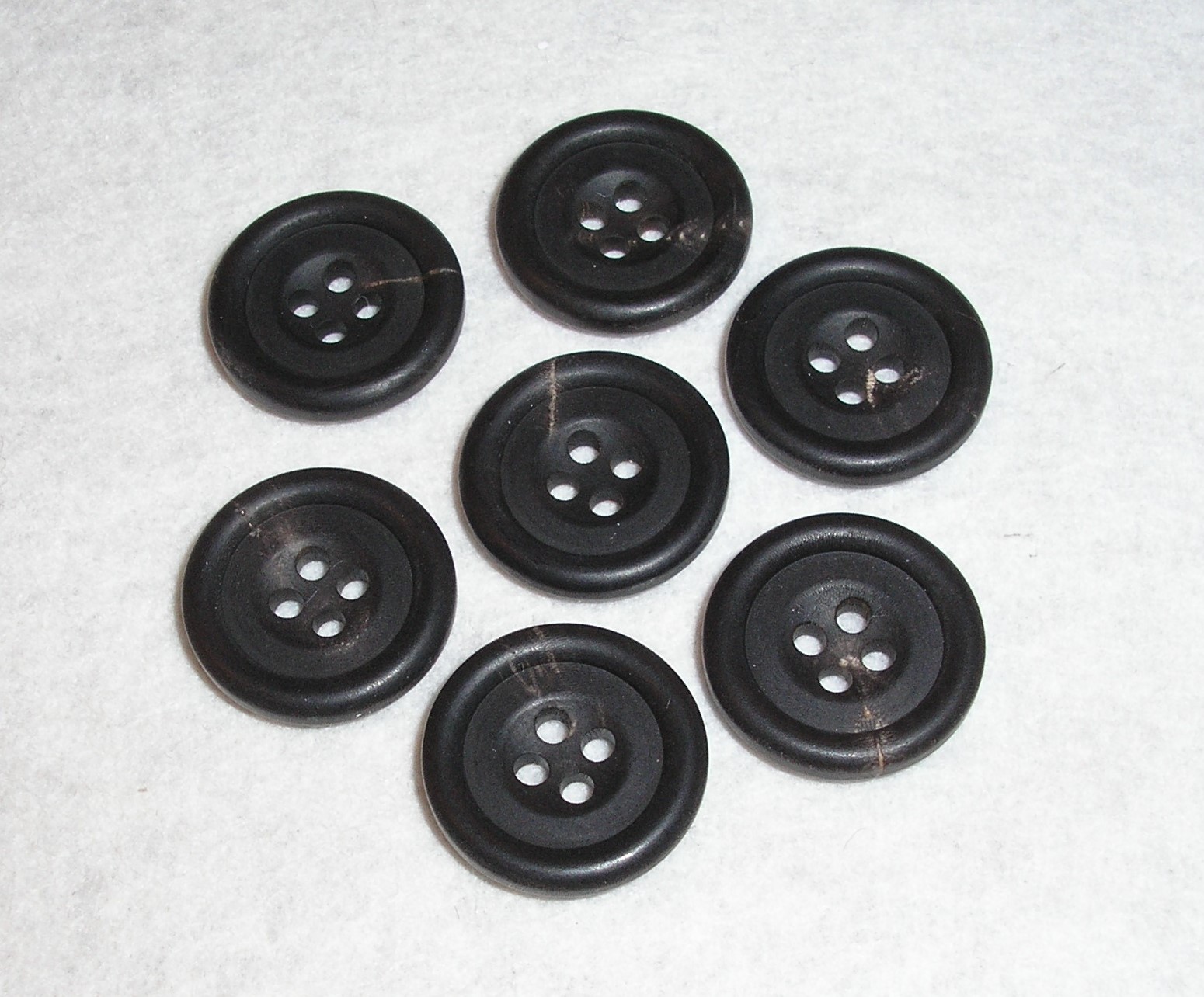 19 / 0414 art. OXFORD genuine horn buttons lin.23 (number sale) - Ditta ...